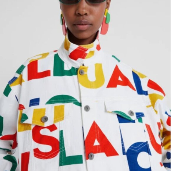 Desigual Multicolor Logo Print White Denim Jean Jacket L Graphic Button Front - Picture 15 of 16